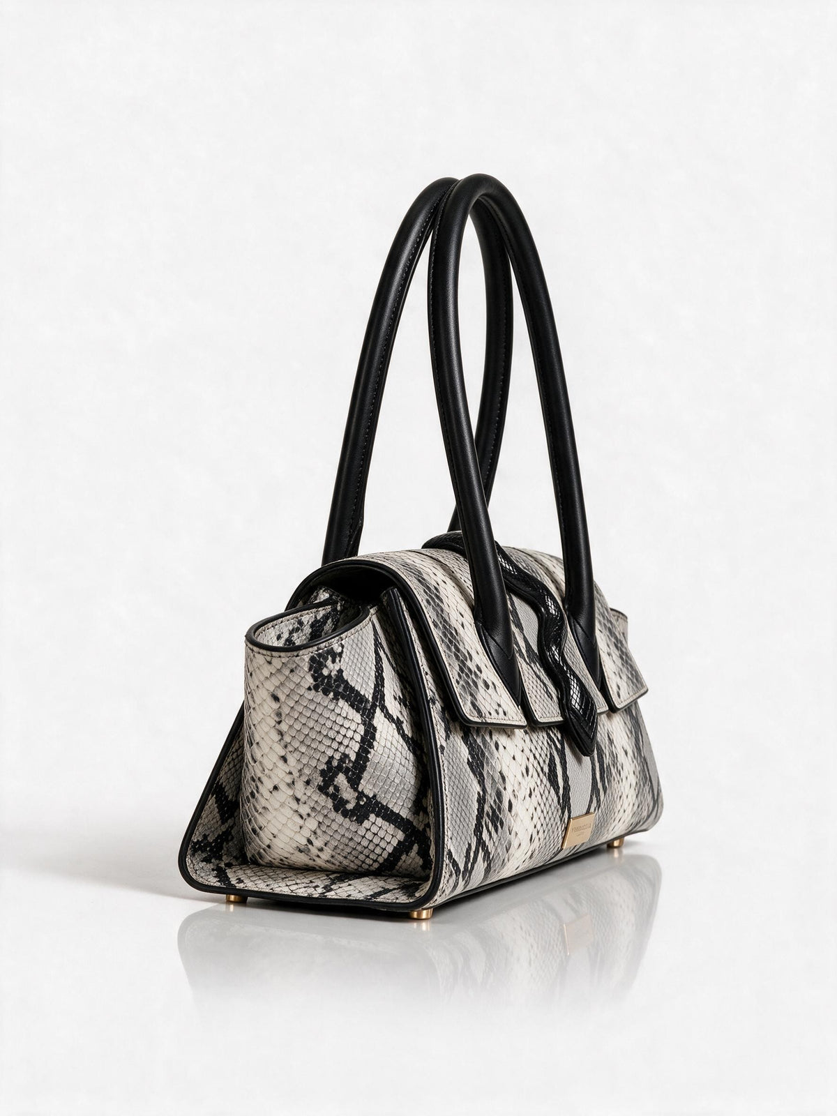 Boiga Real Leather Hand-Bag - Grande